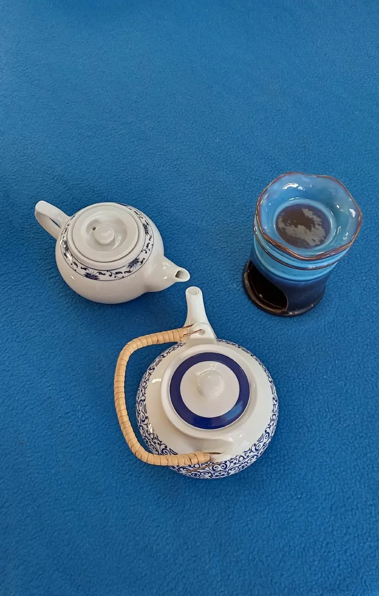 White & Blue Kitchenware Set - Image 3