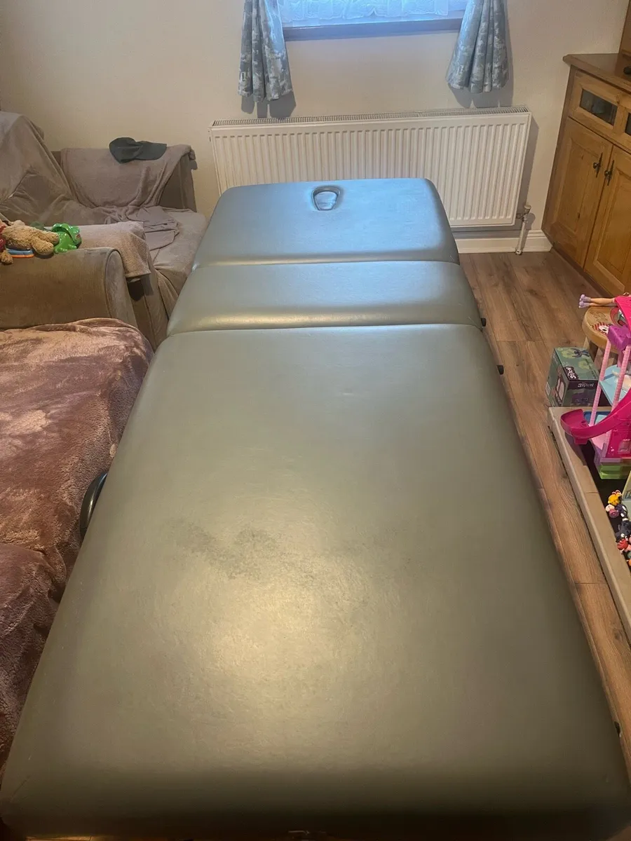 Massage bed portable - Image 2