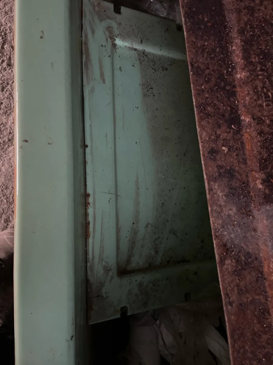 Cast iron bath - Image 2