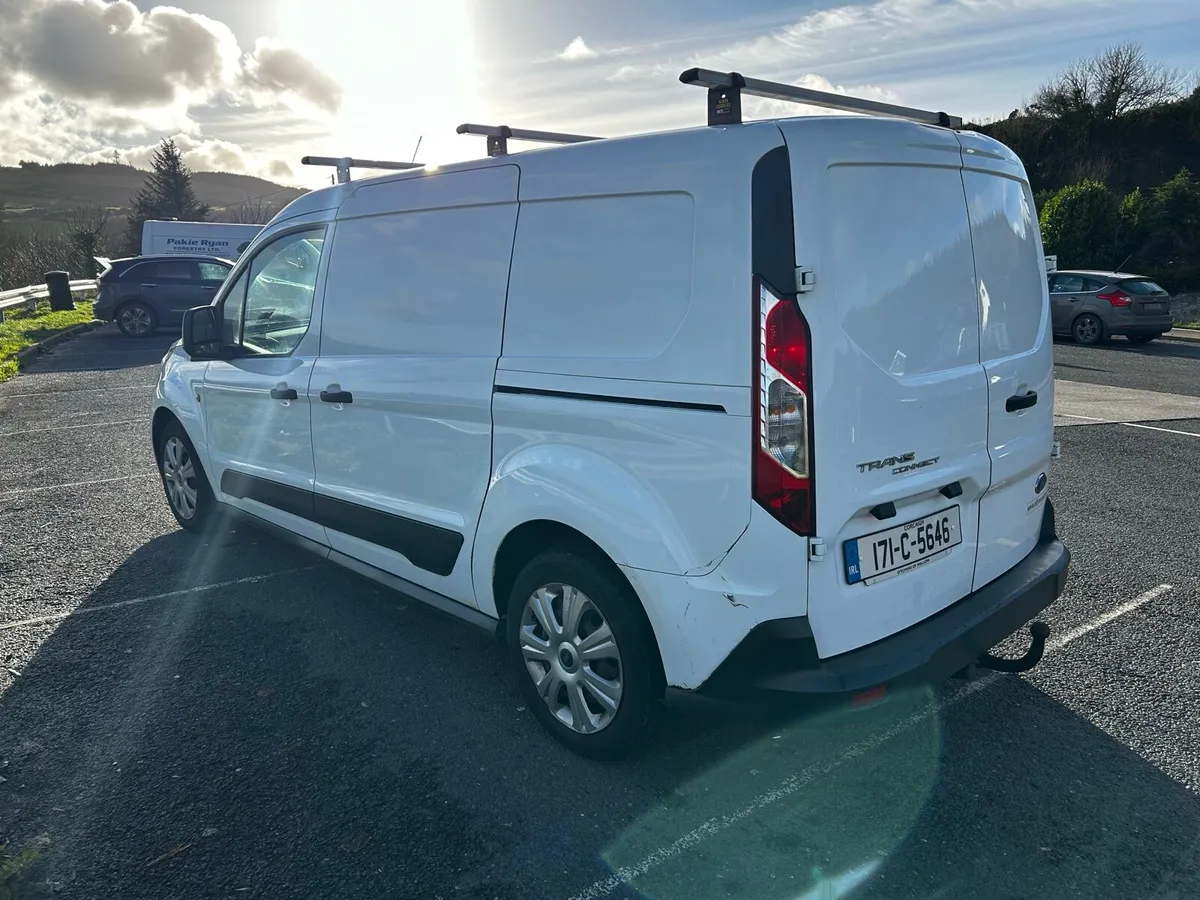 Ford Transit Connect LWB Trend 1.5 TDCI - Image 3