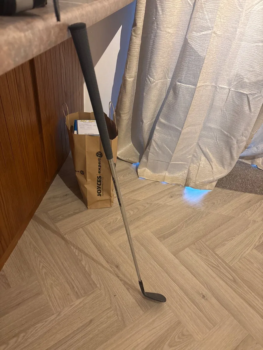 Callaway Jaws Raw 52 degree wedge - Image 1