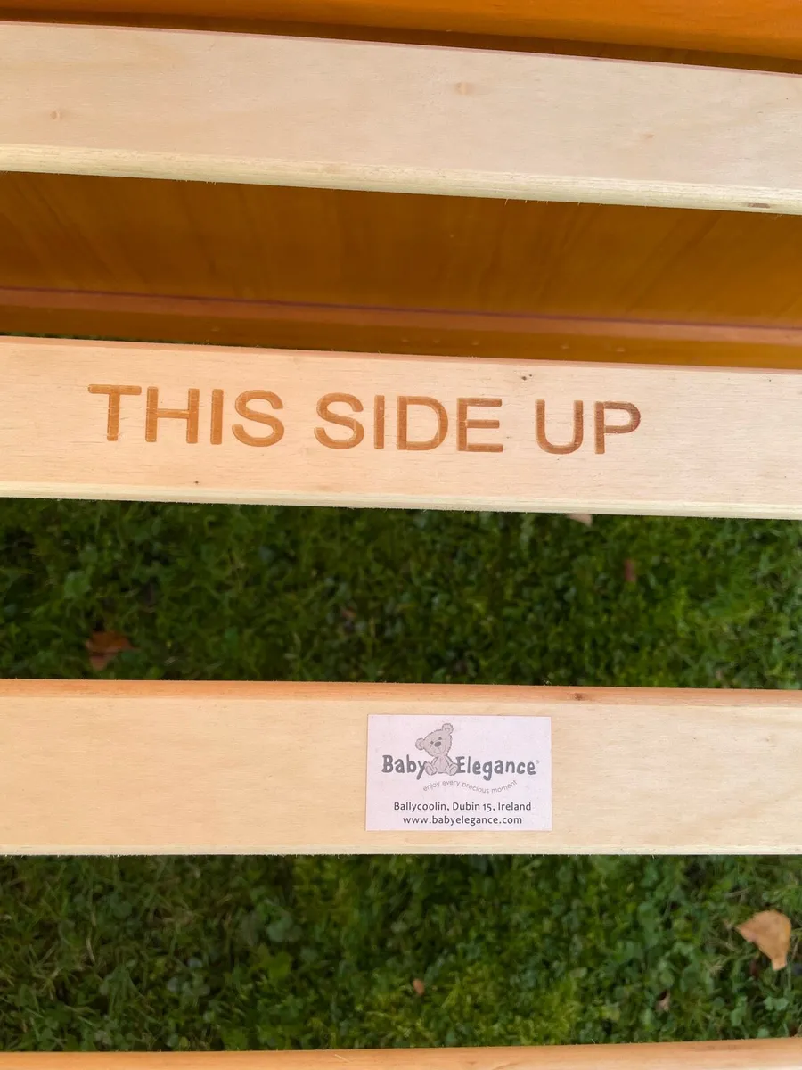 Cot and mattress - Image 3