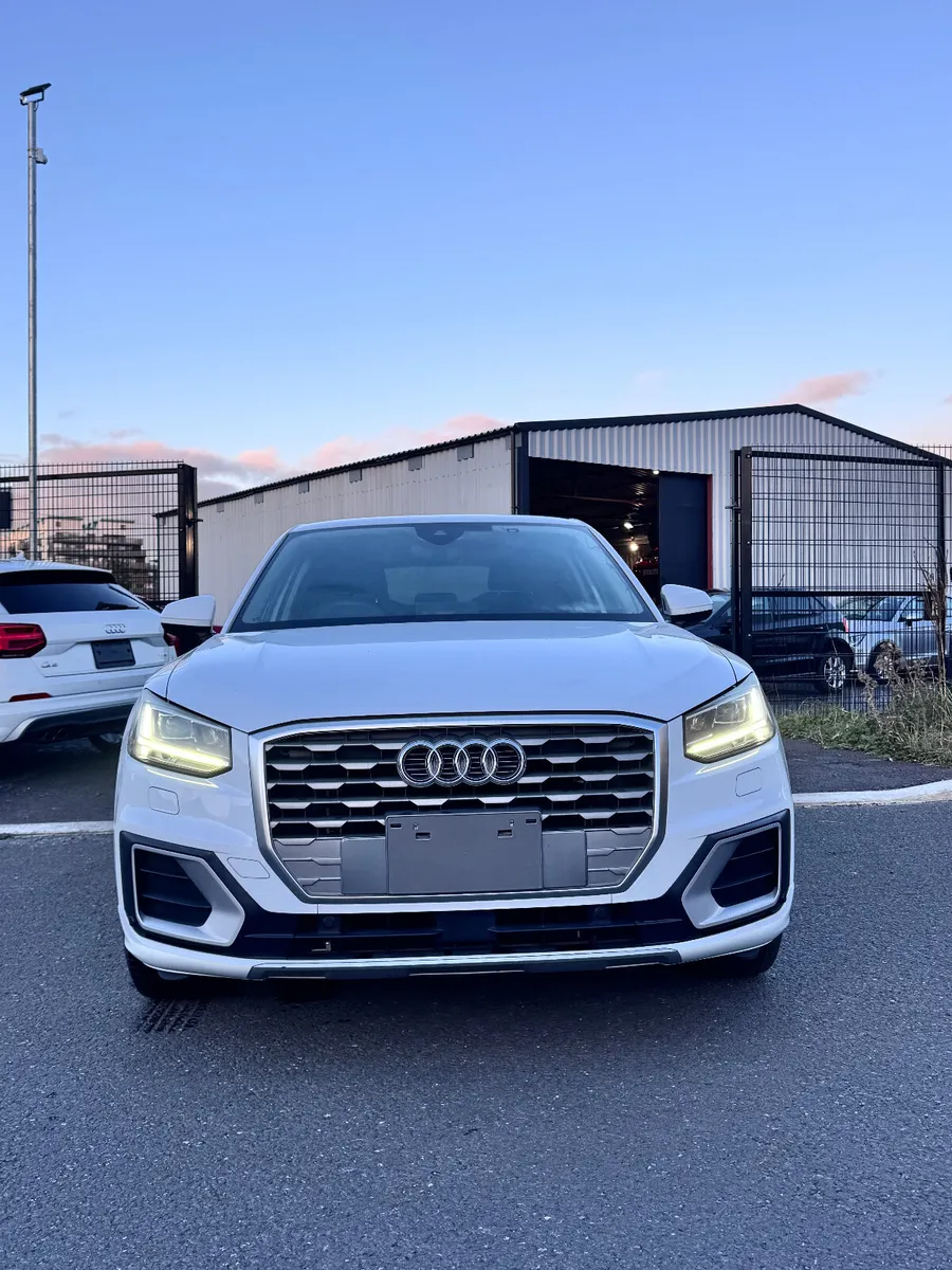 AUDI Q2 2017 WHITE - Image 1
