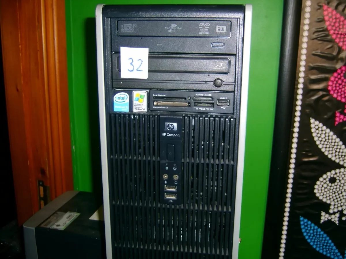 HP computer - Image 1
