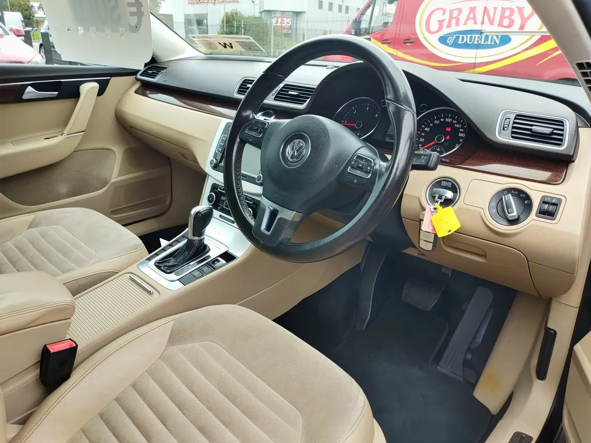 VW Passat - Image 3