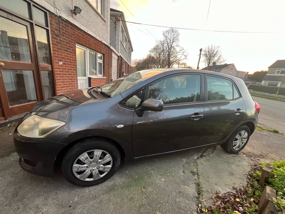 Toyota Auris - Image 3