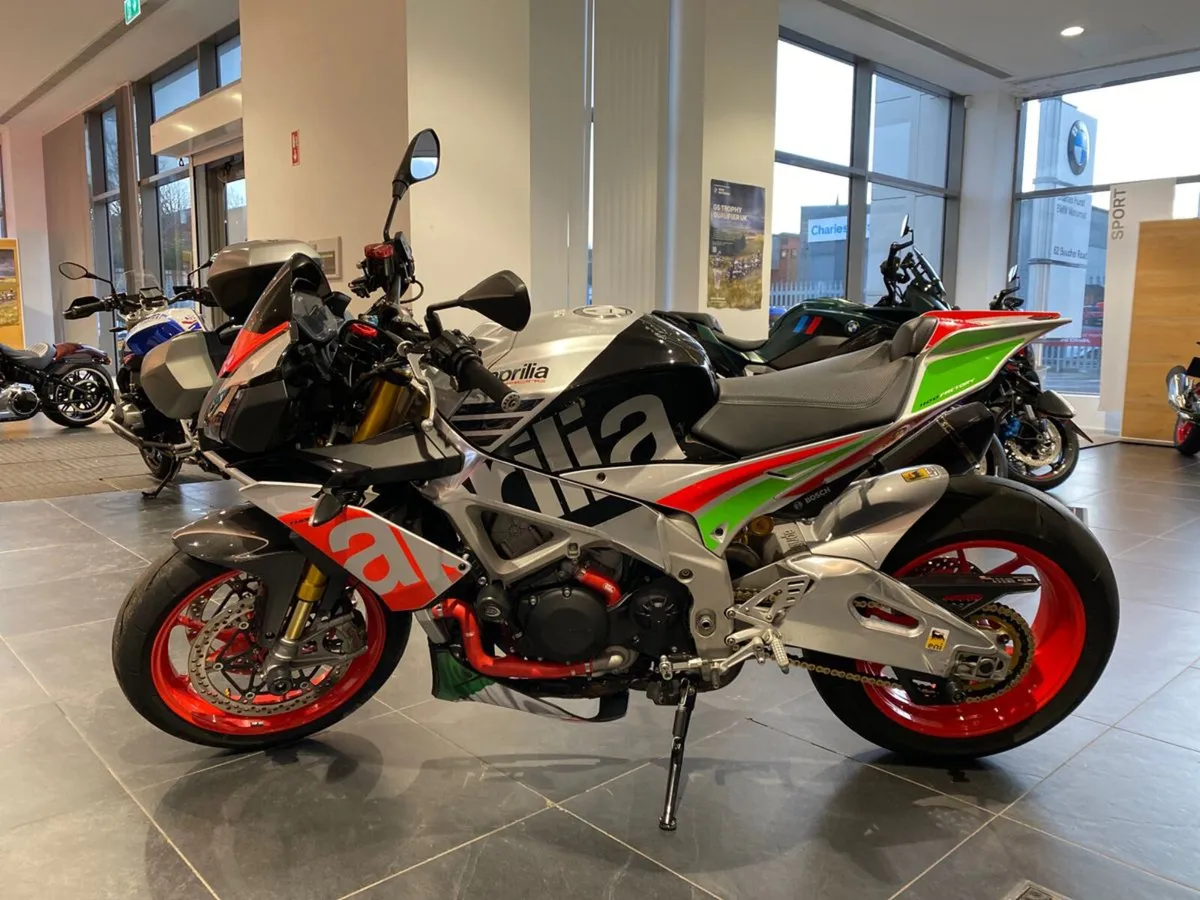 2017 Aprilia Tuono V4 1100 Factory with Extras! - Image 2