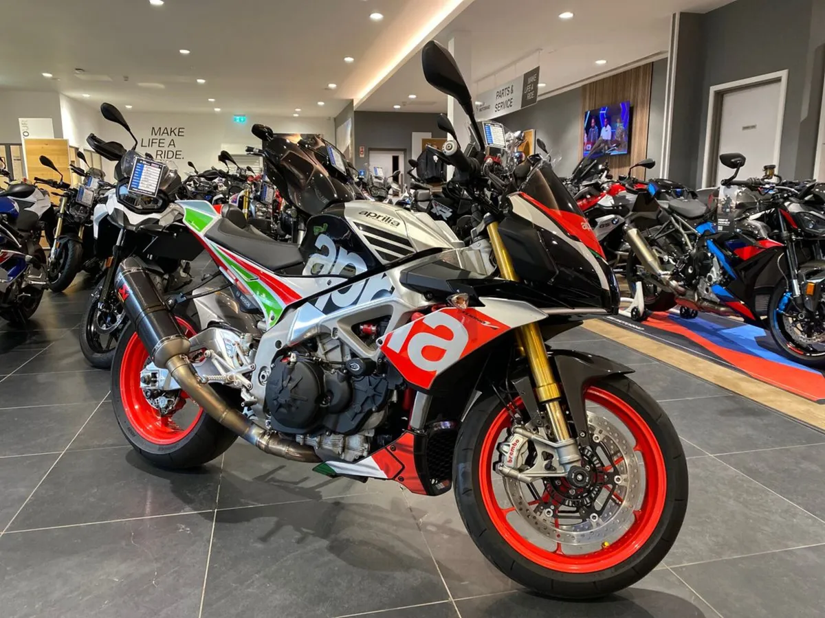 2017 Aprilia Tuono V4 1100 Factory with Extras! - Image 3