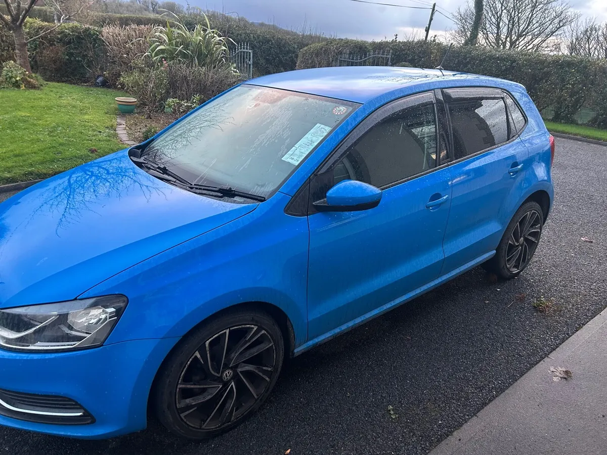 Volkswagen Polo 2014 - Image 2