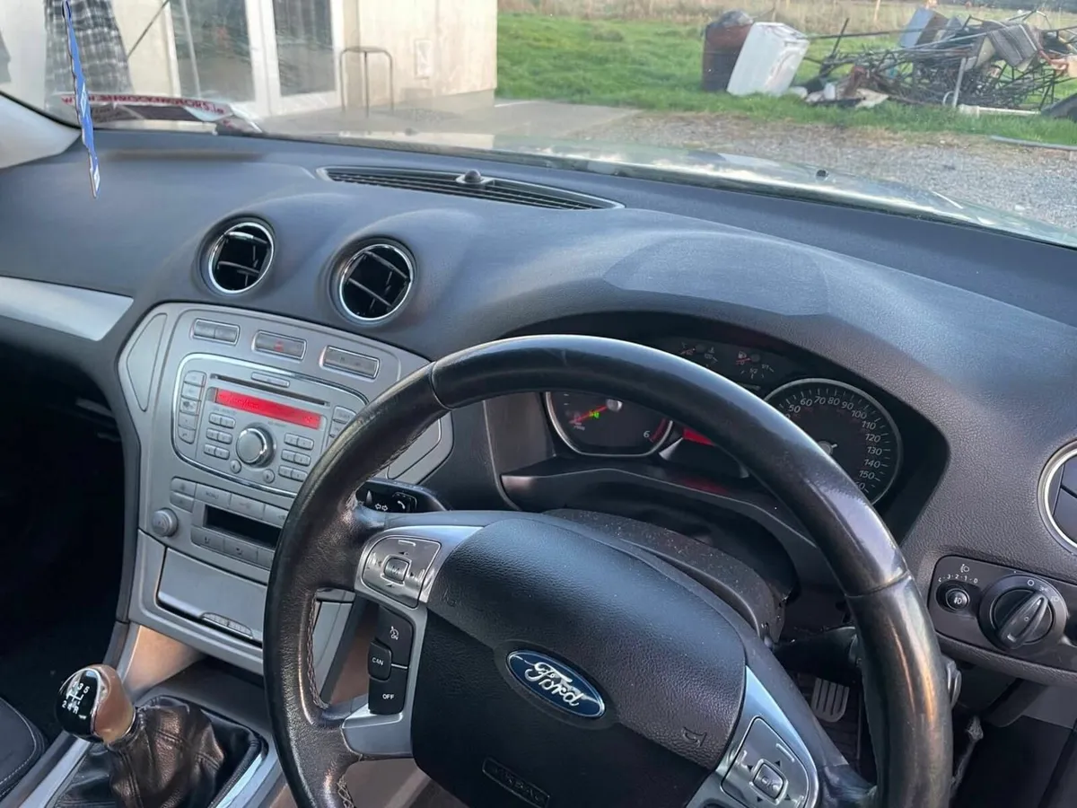 Ford Mondeo 2009 - Image 4