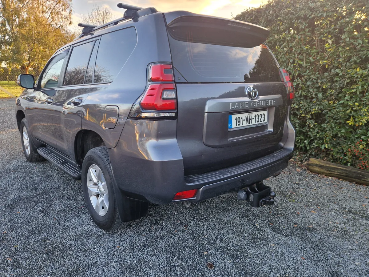 Toyota Land Cruiser LWB 2019 - Image 3