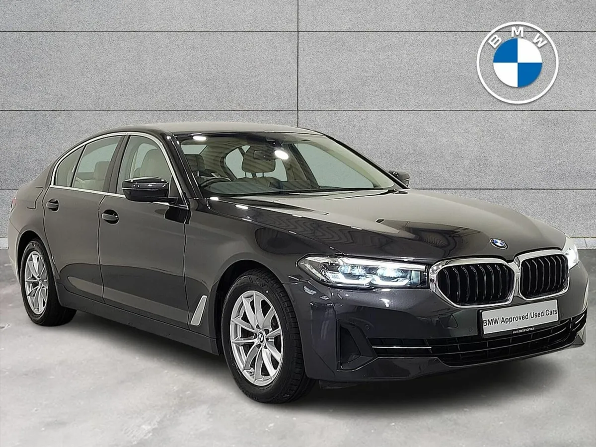 BMW 5-Series 520d SE Saloon - Image 1