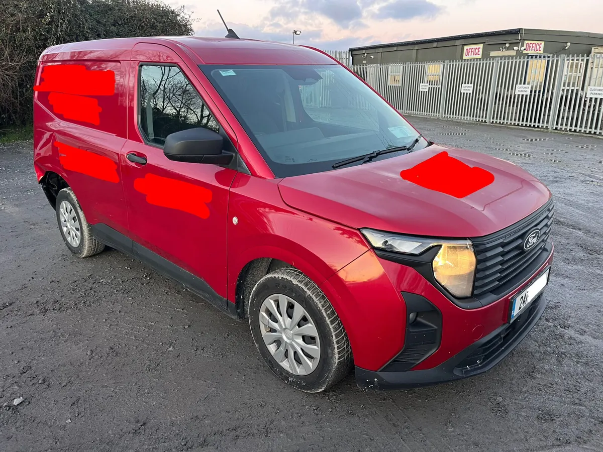 2024 Ford Transit Courier - Image 3