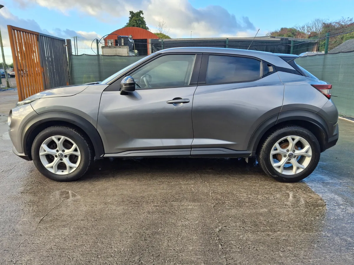 201 Nissan Juke  Light Damage - Image 3