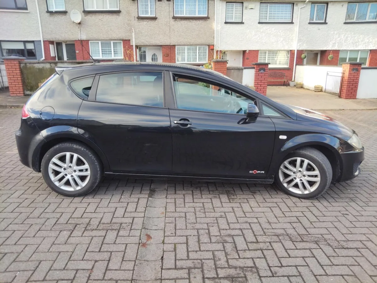 Seat Leon 1.6 Diesel(AUTOMATIC)
New NCT - Image 3
