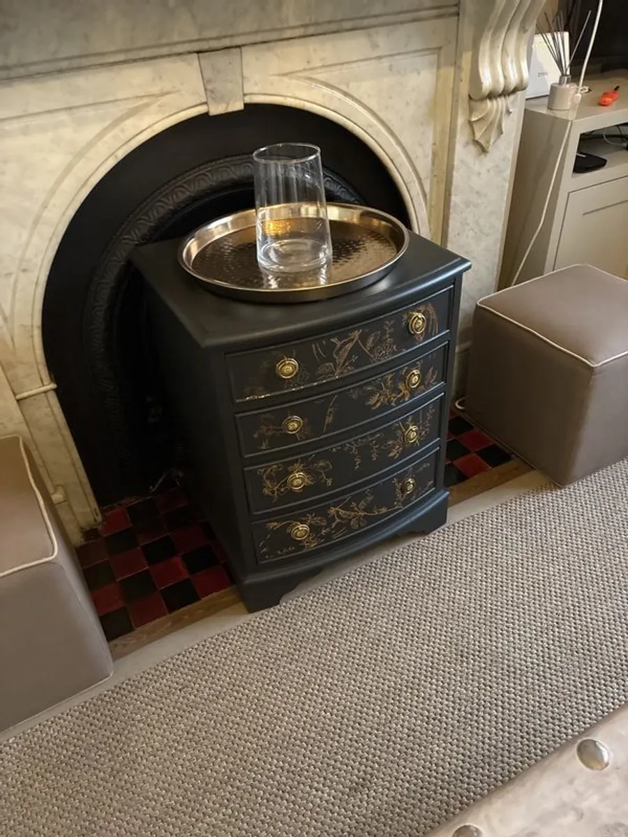 chest of drawers - Image 2