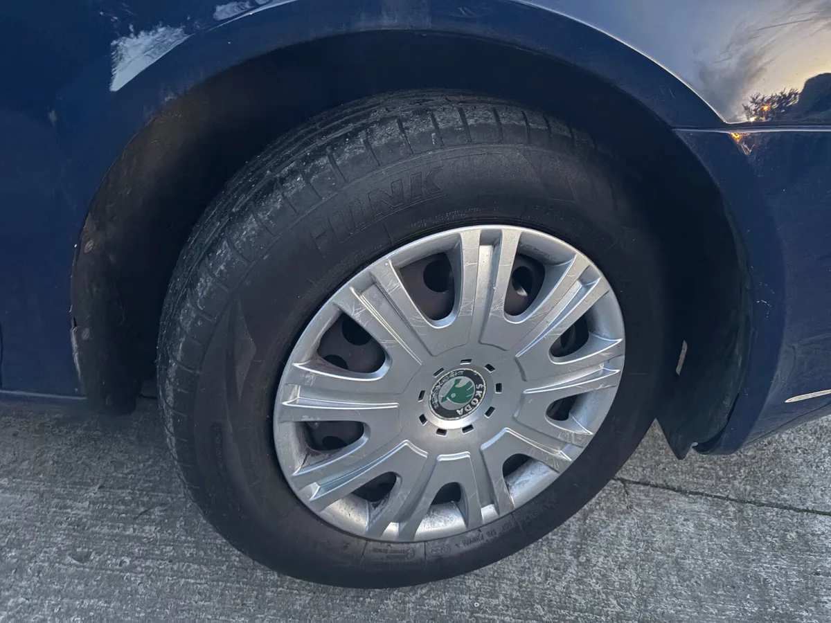 Skoda Octavia 2013 1.2 petrol - Image 2