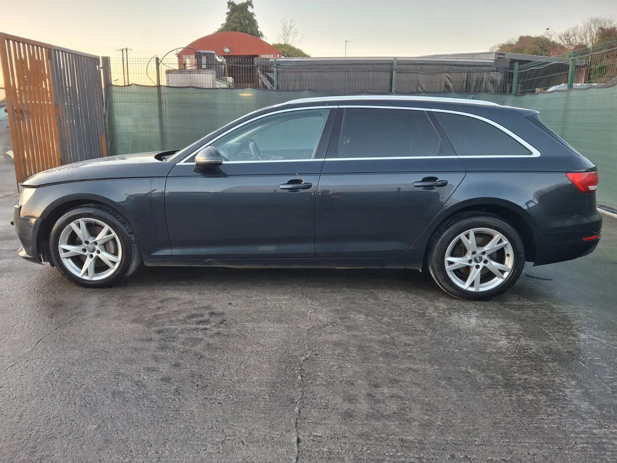162 Audi A4  Sport Ultra  2.0 TDI190bhp - Image 3