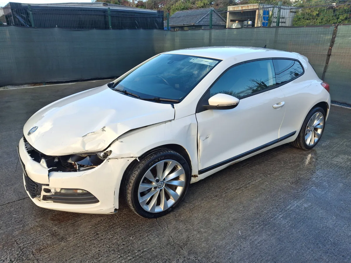 2011 Volkswagen Scirocco 1.4 Tsi - Image 2