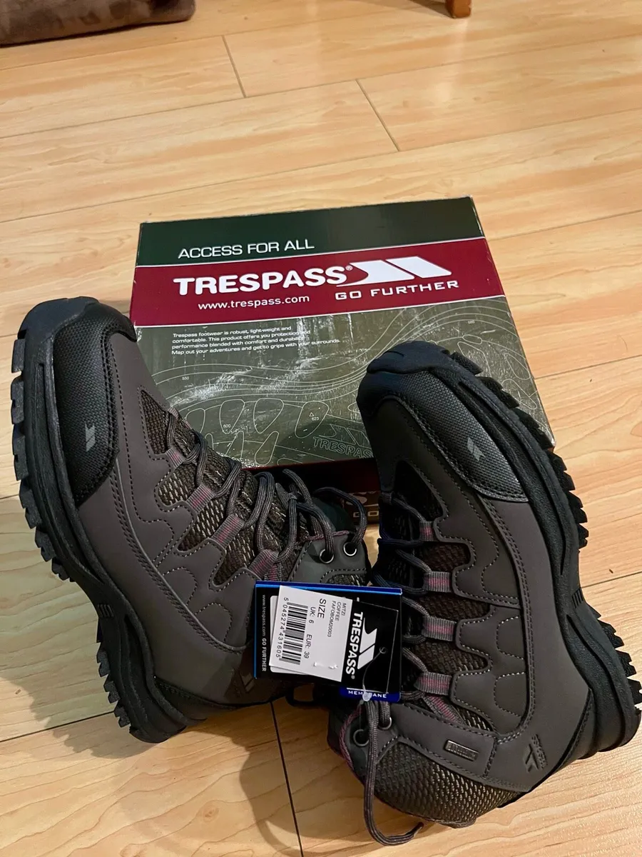 Hiking boots - Image 4