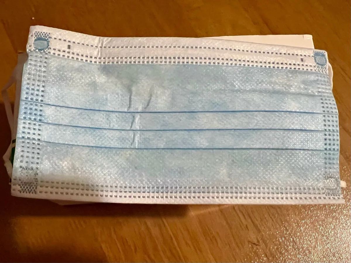 DISPOSABLE FACE MASK - Image 1