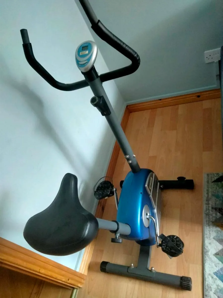 Exercise bike - Image 1