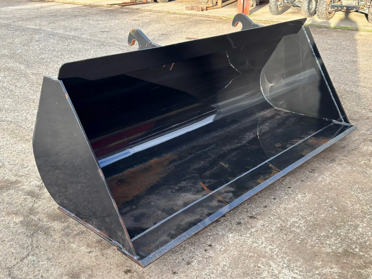 JCB Loader Bucket - Image 3
