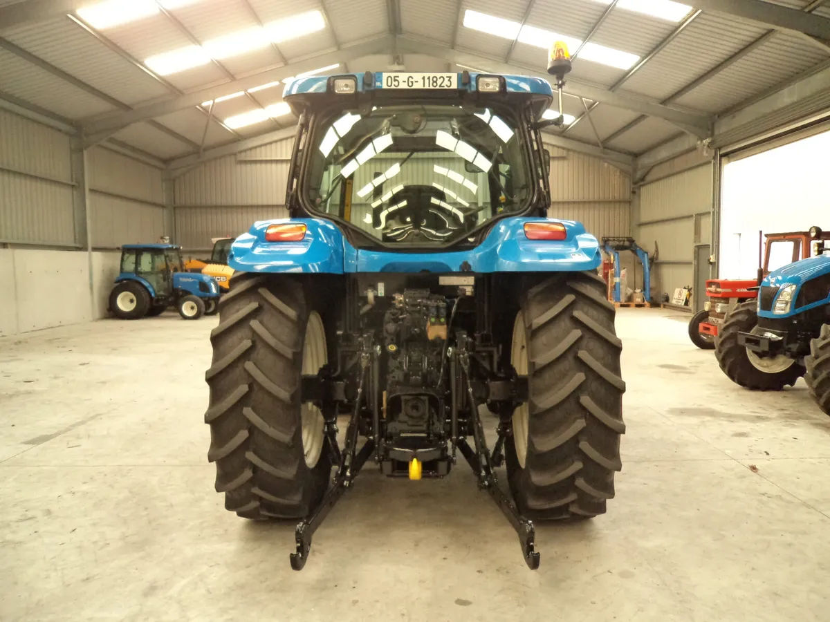 2005 New Holland TS 115 A - Image 4