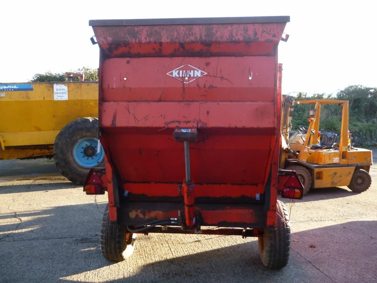 Kuhn Bale Chopper - Image 3