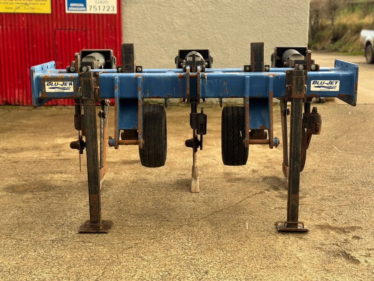 Blue-Jet 3 Leg Subsoiler - Image 4