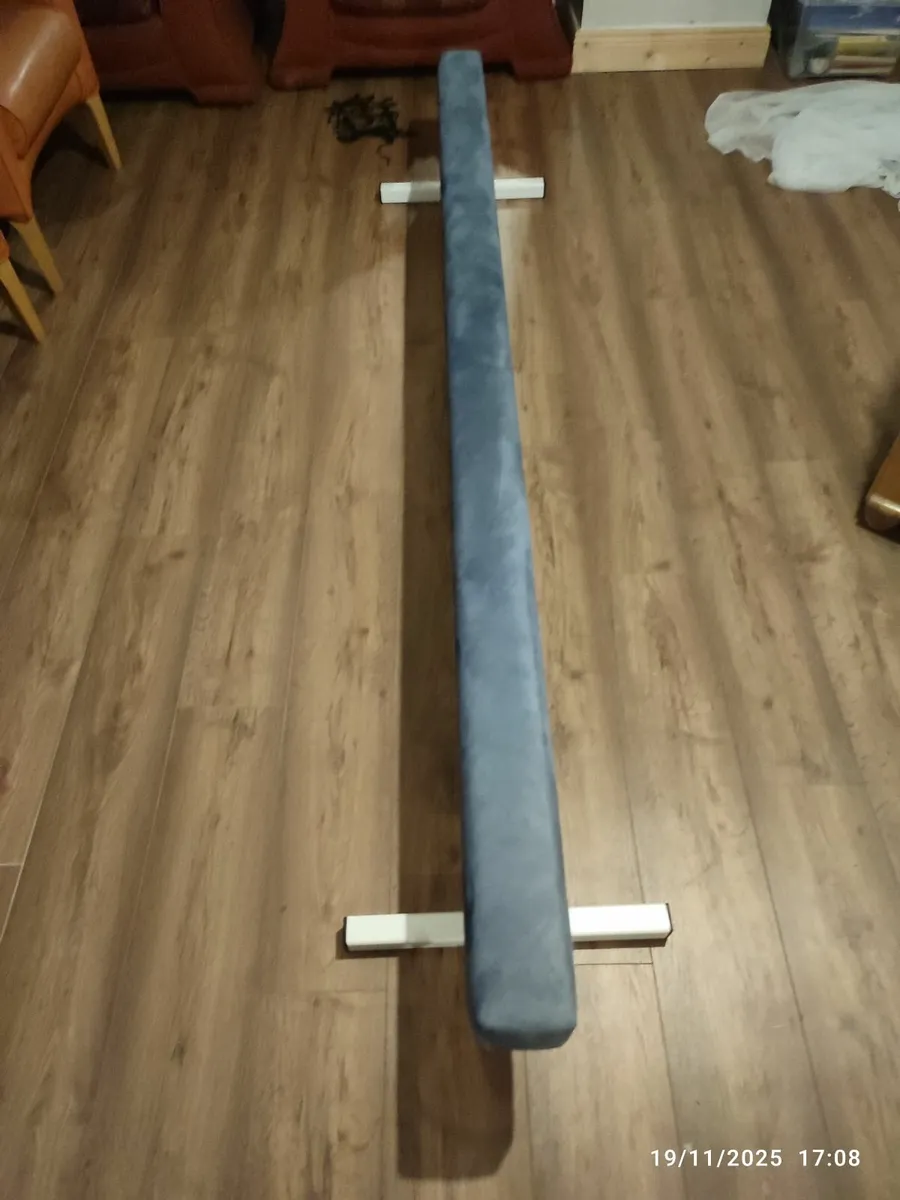 Gymnastics balance beam - Image 1