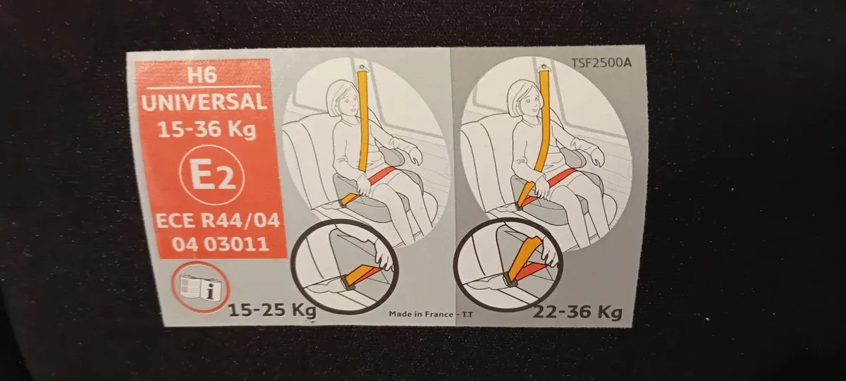 Child booster seat with spiderman - Image 3