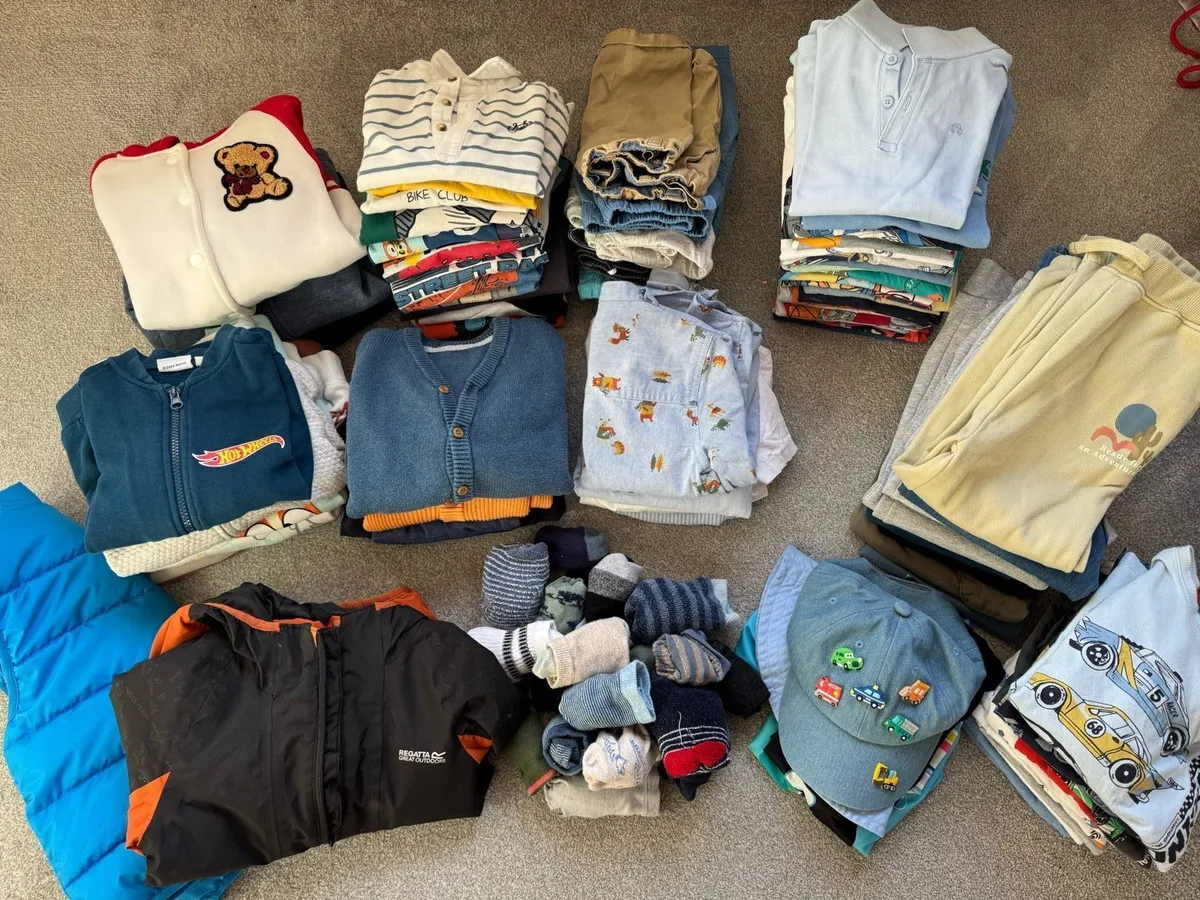 ~100 items clothes bundle for 4-5 years old boy - Image 2