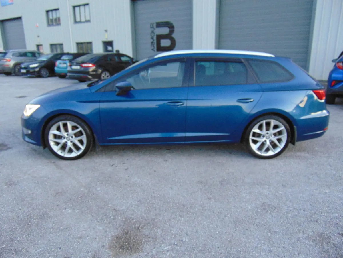 SEAT Leon 2016 184bhp FR Estate - Image 3