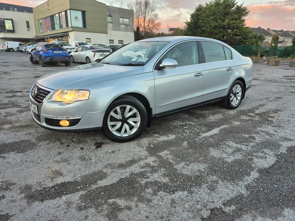 2010 Volkswagen Passat New Nct & Low Mileage - Image 1