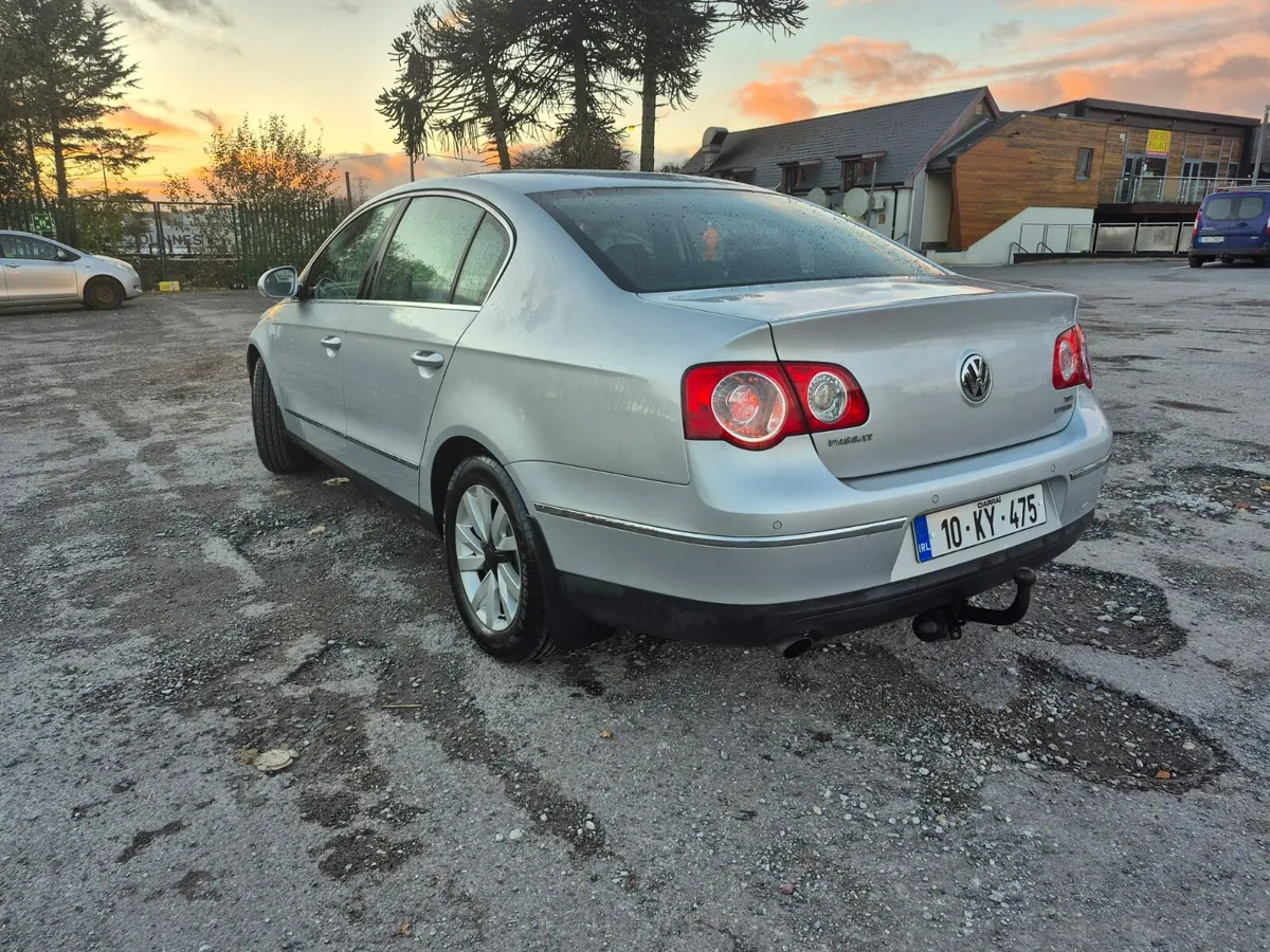 2010 Volkswagen Passat New Nct & Low Mileage - Image 4
