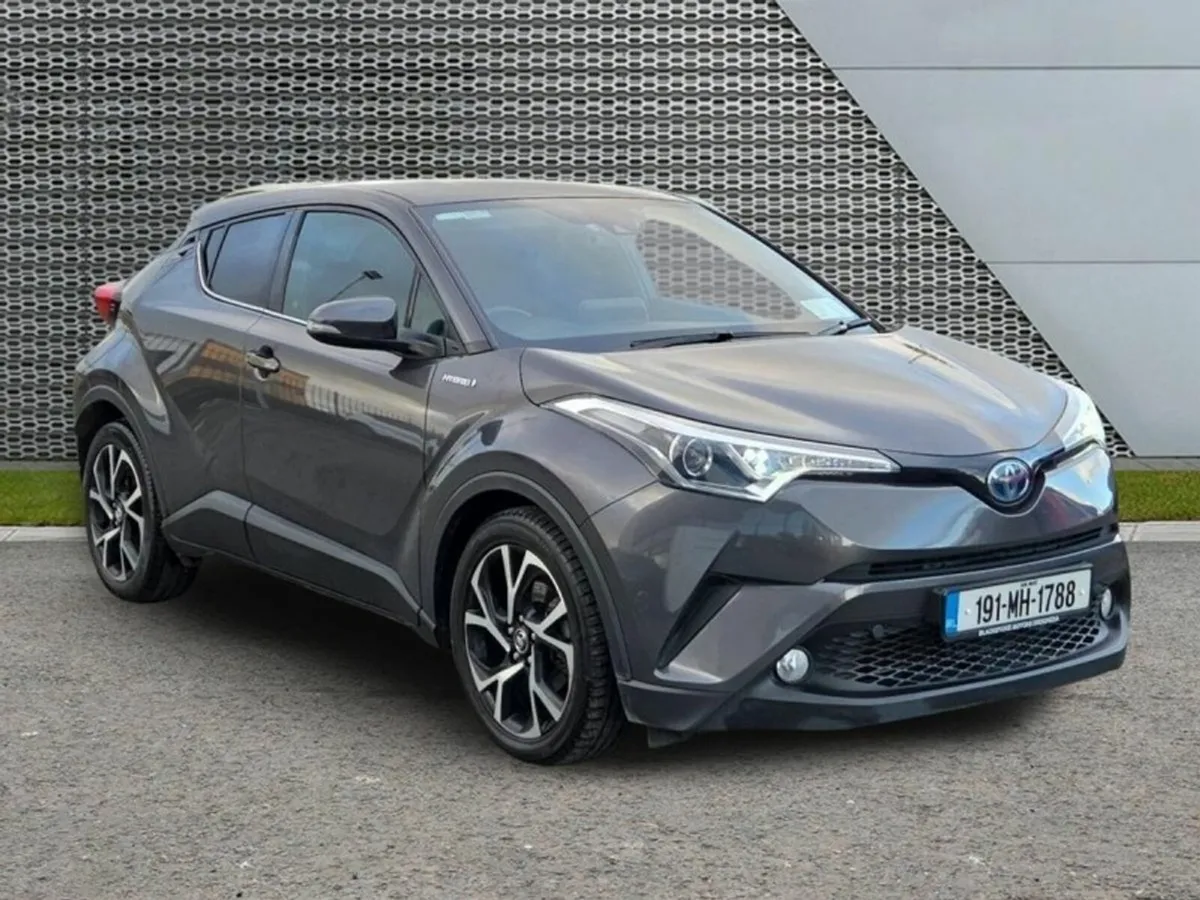 Toyota C-HR 1.8 HYBRID SPORT - Image 1