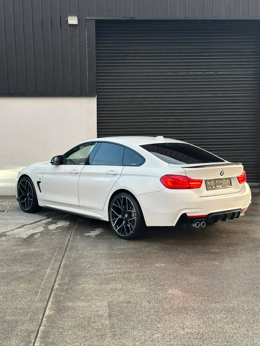 2017 BMW 420D MSPORT AUTO MPERFORMANCE - Image 4