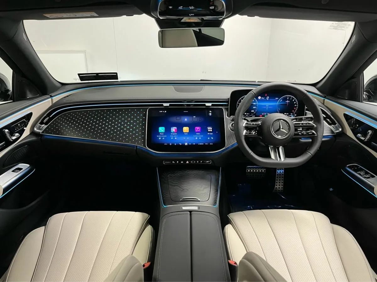 Mercedes-Benz E-Class 300de AMG - 20 Inch Alloys - - Image 4