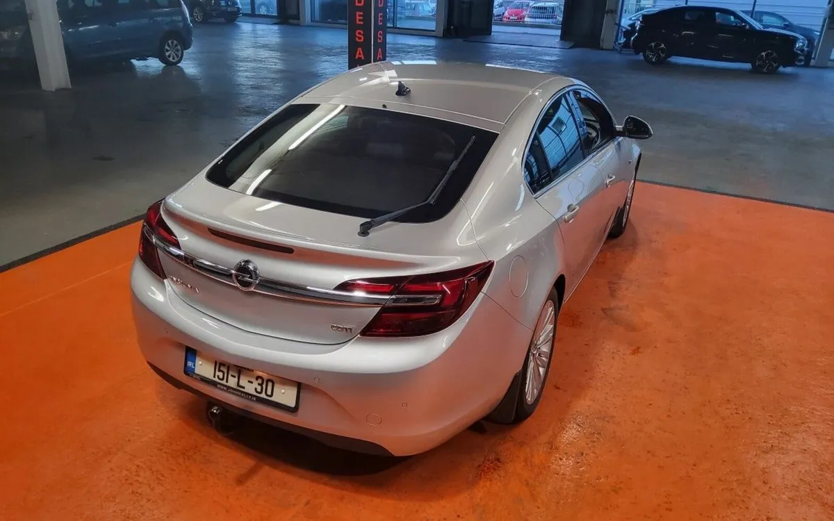 Opel Insignia 2.0CDTI 163PS Elite - Image 3