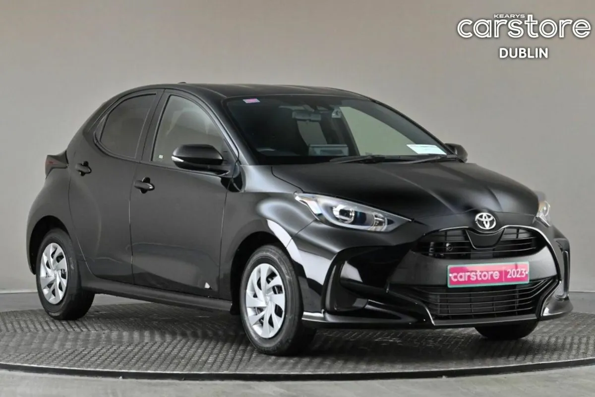 Toyota Yaris 1.0 AUTO PETROL **9"ANDROID CAR PLAYE - Image 1