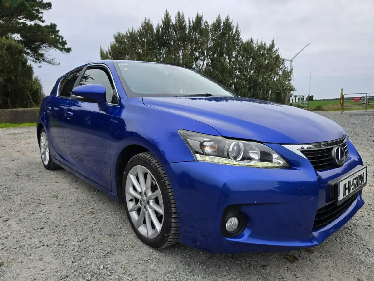 Lexus CT200h New NCT LowMileage Hybrid - Image 3