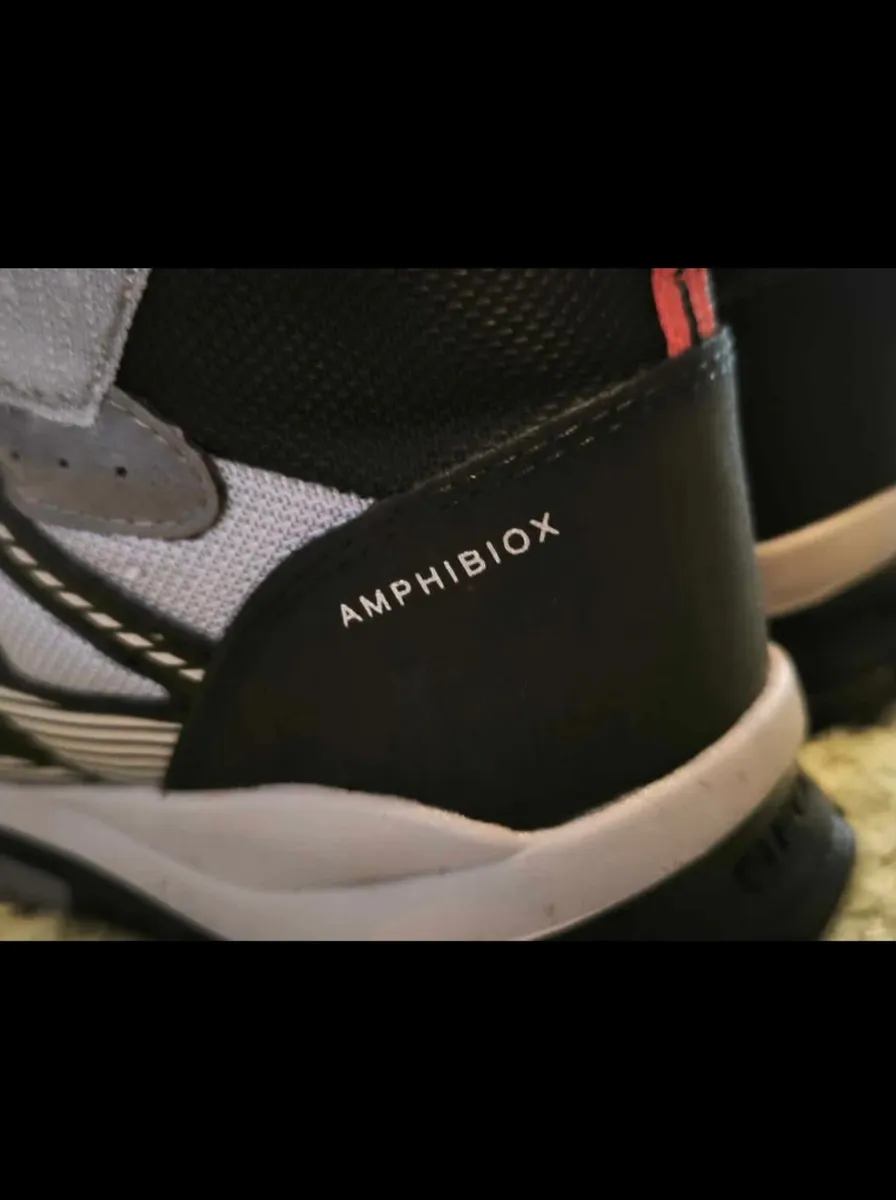 Geox Water proof walking boots - Image 4