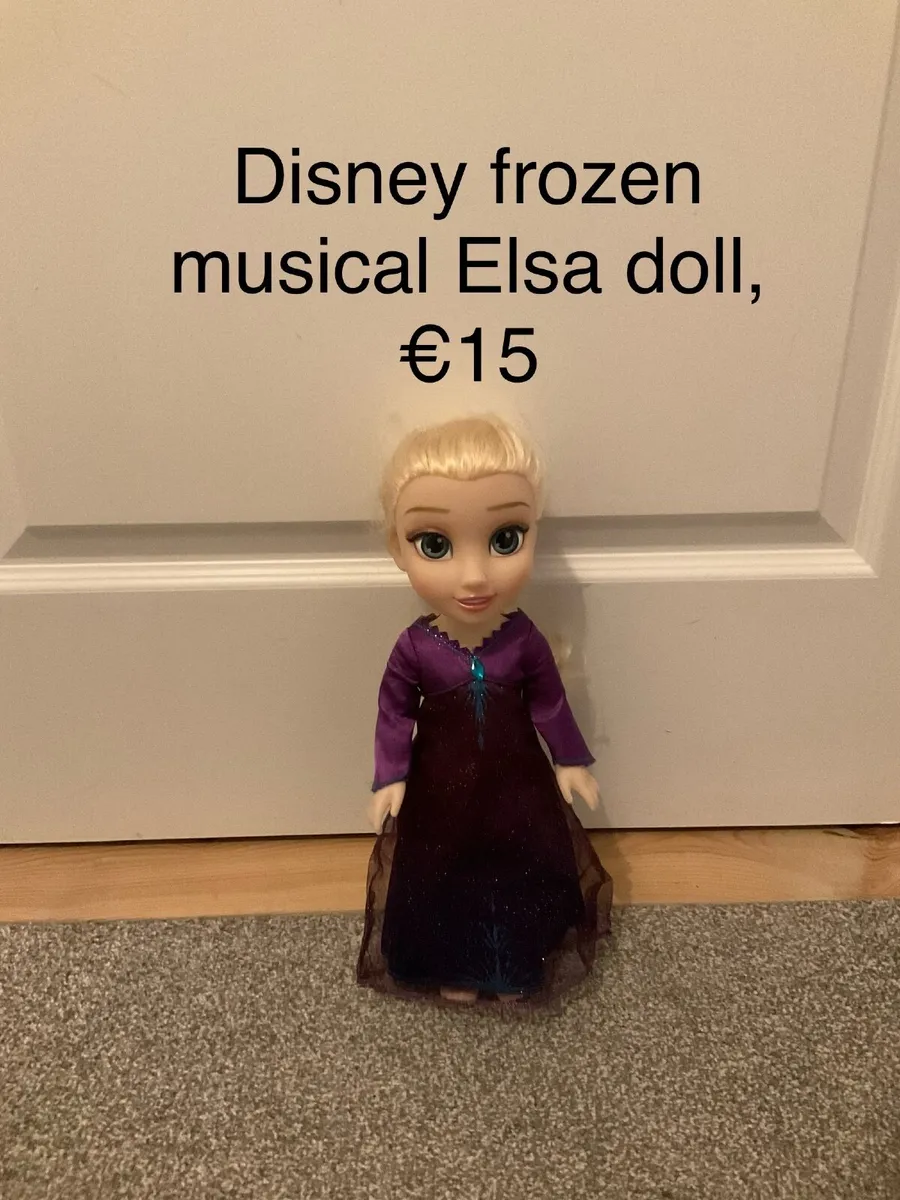 Disney frozen musical doll