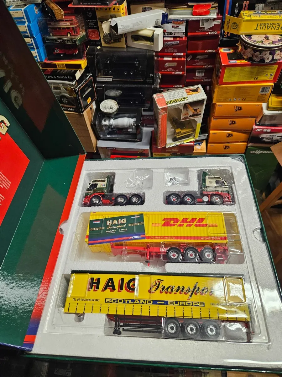 Corgi Transport Set - Image 1