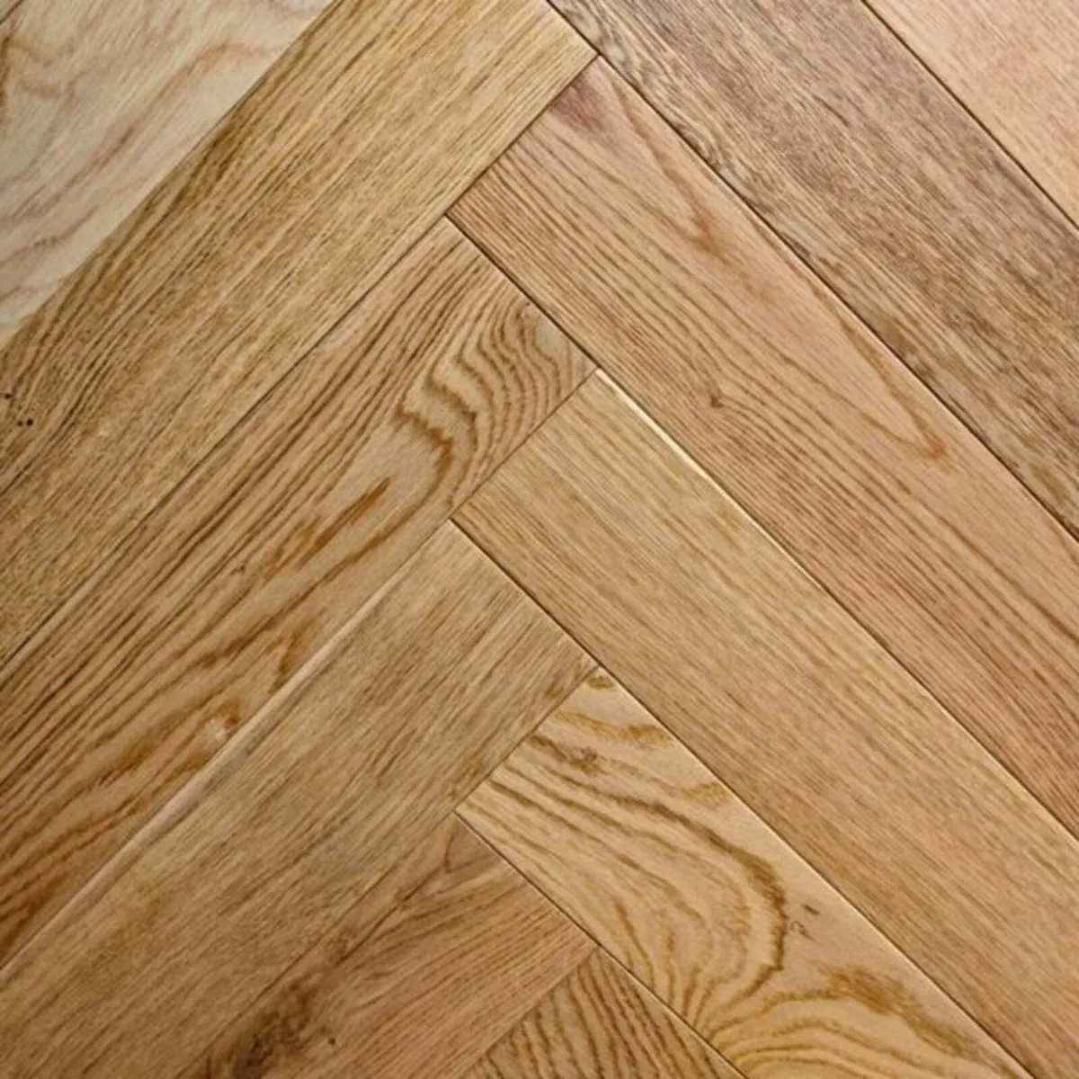 Engineered 3mm Sierra Rustic Oak Herringbone Lacqu