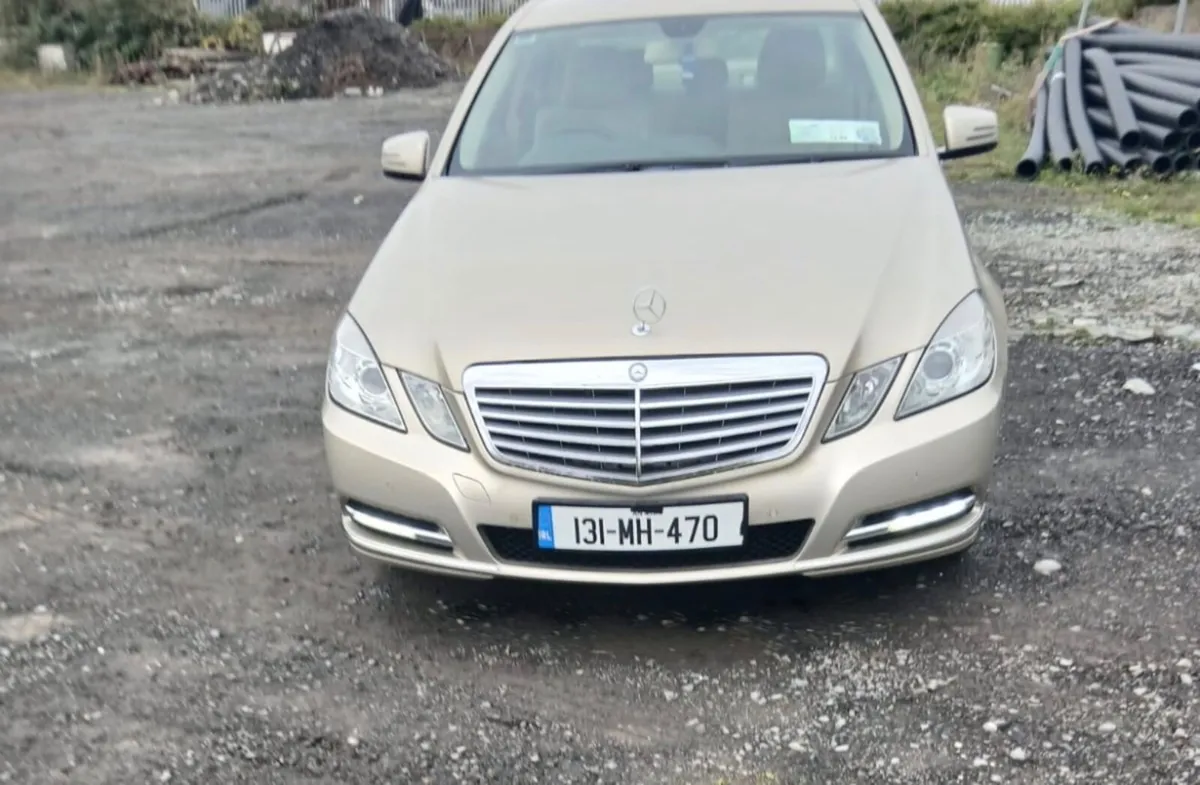 Mercedes-Benz E-Class 2013 - Image 1