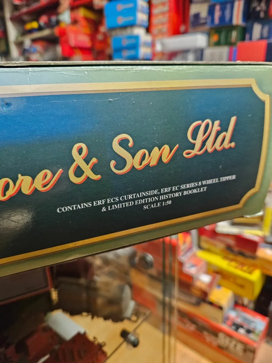 Corgi Transport Set - Image 3