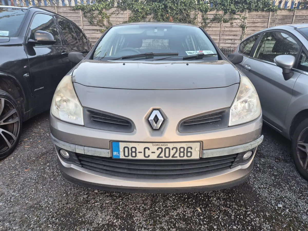 Mint Renault Clio 2008 - Image 1