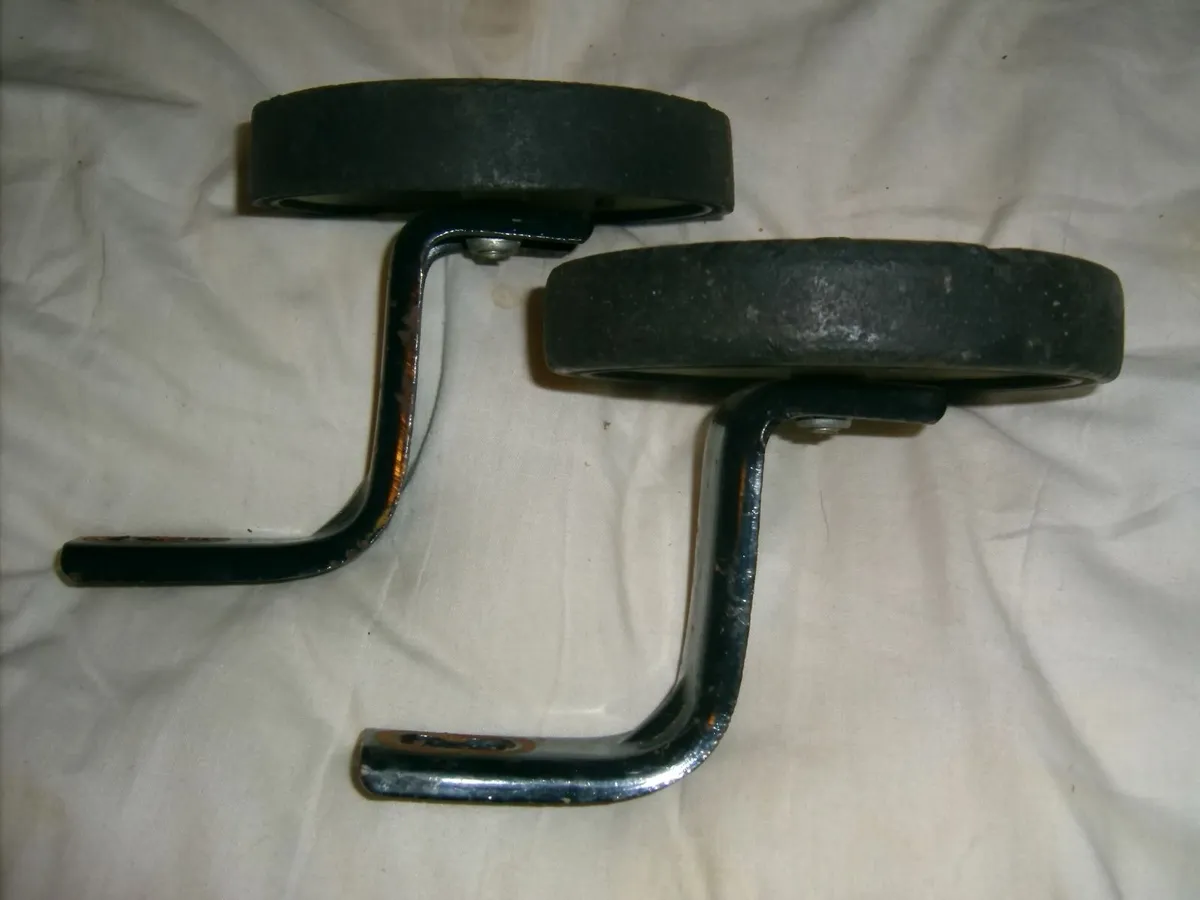 Kids bicycle trainer wheels - Image 2